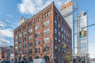 Wythe Confectionery in Brooklyn, NY - Foto de edificio - Primary Photo