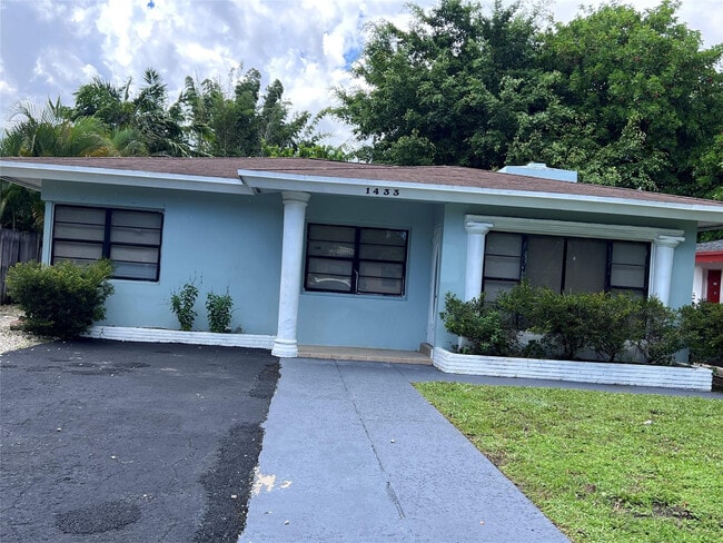 property at 1433 NW 7th Ave