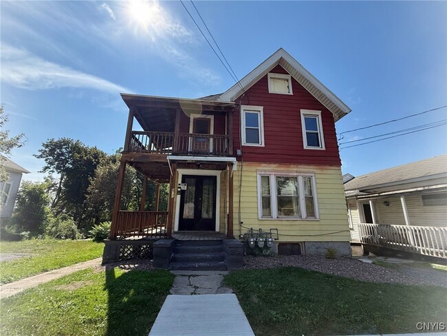 property at 617 Carbon St
