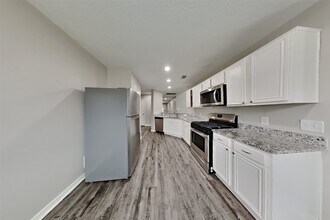 3413 Jan Ct in Katy, TX - Building Photo - Building Photo