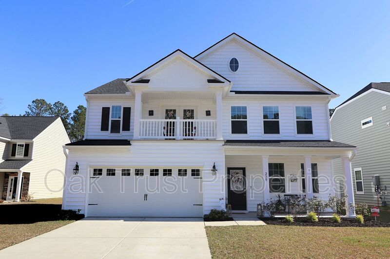 230 Sugarberry Ln in Moncks Corner, SC - Building Photo