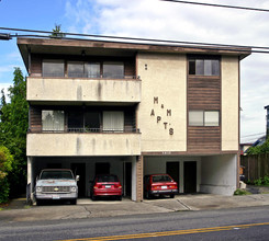 M & M Apartments in Seattle, WA - Building Photo - Building Photo