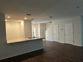 1631 Primo Ct in Holly Hill, FL - Building Photo - Building Photo