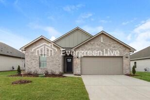 230 Exeter St in Huntsville, AL - Building Photo