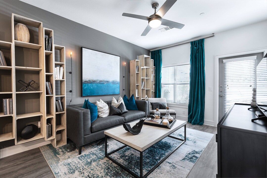 Cyan Craig Ranch Apartments in McKinney, TX - Foto de edificio
