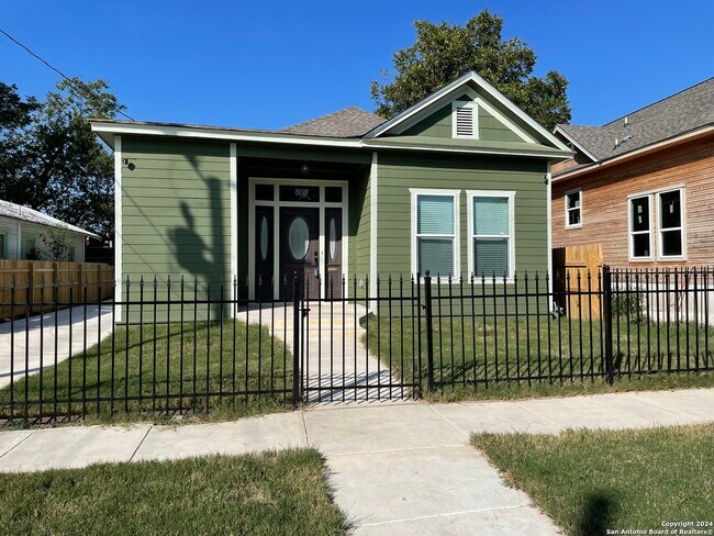 property at 309 Spruce St