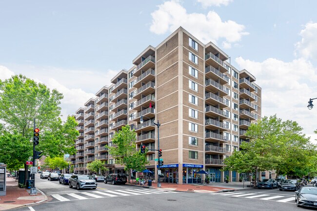 Westpark Apartments in Washington, DC - Building Photo - Building Photo