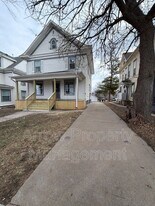 126 S 28th St in Lincoln, NE - Building Photo