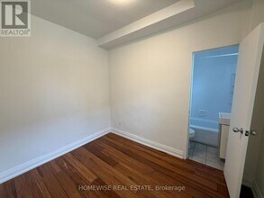 1-101 Triller Ave in Toronto, ON - Building Photo - Building Photo