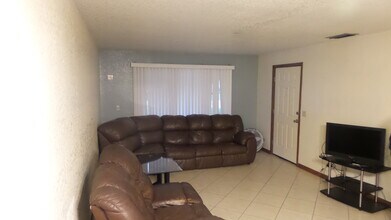 7035 Babcock Rd in Ft. Myers, FL - Building Photo - Building Photo