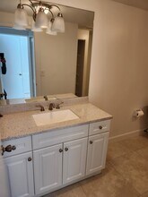 11455 SW 82nd Ave in Miami, FL - Foto de edificio - Building Photo