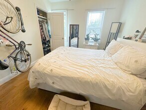 85 Baxter St, Unit #1 in Boston, MA - Building Photo - Building Photo