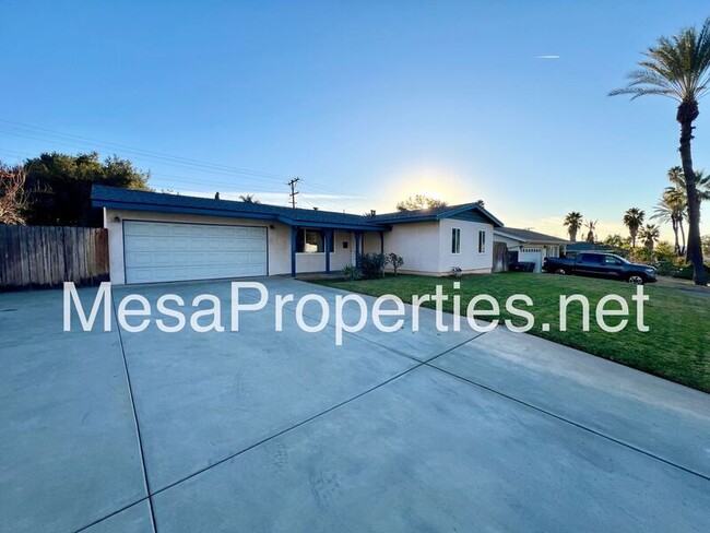 570 Highlander Dr in Riverside, CA - Building Photo - Building Photo