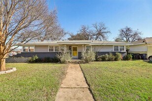 4901 Rector Ave in Fort Worth, TX - Building Photo