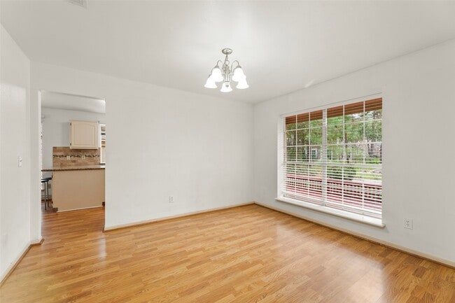 38 Tall Sky Pl in The Woodlands, TX - Building Photo - Building Photo