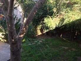 440 W Lemon Ave in Monrovia, CA - Building Photo