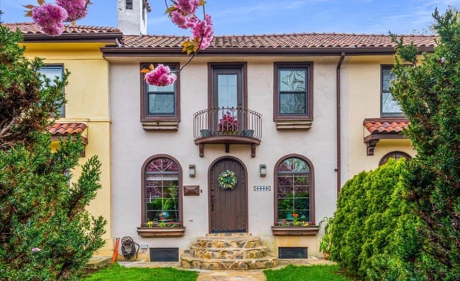 property at 68-48 Fleet St