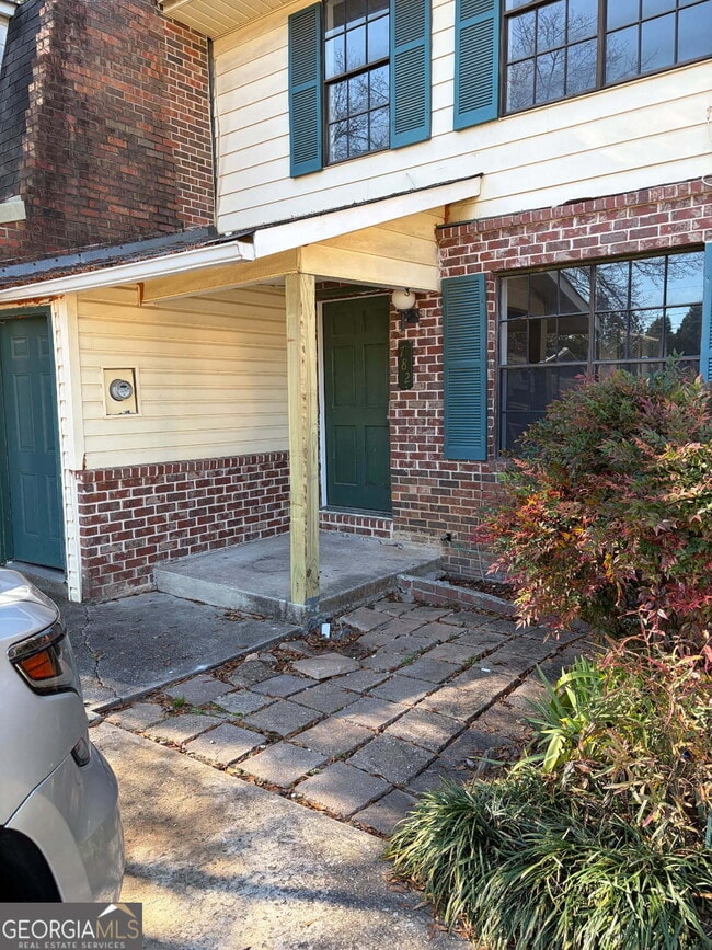 property at 782 Dunaire Way