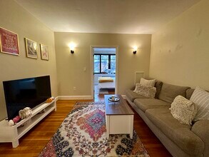 65 Strathmore Rd, Unit 27 in Boston, MA - Building Photo - Building Photo