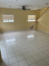 3941 NW 207th Dr in Miami Gardens, FL - Building Photo - Building Photo