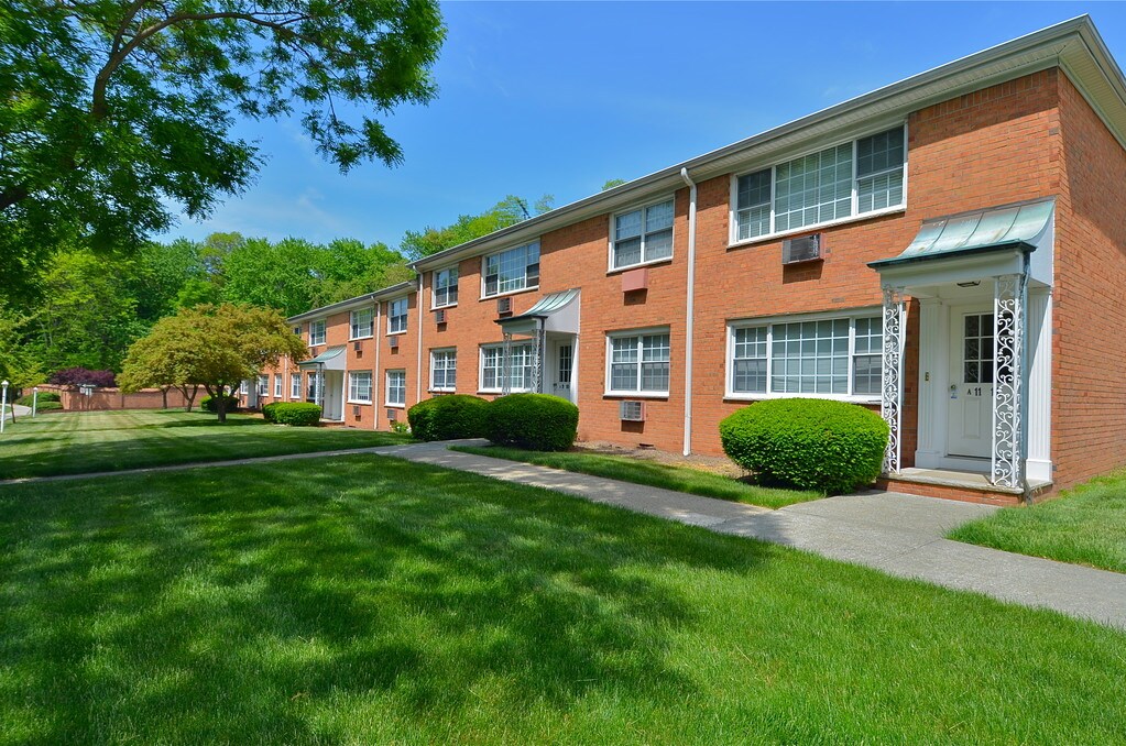 Vail Gardens Apartments in Parsippany, NJ
