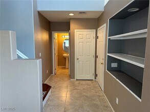 222 Kindness Crest Ct in Henderson, NV - Building Photo - Building Photo