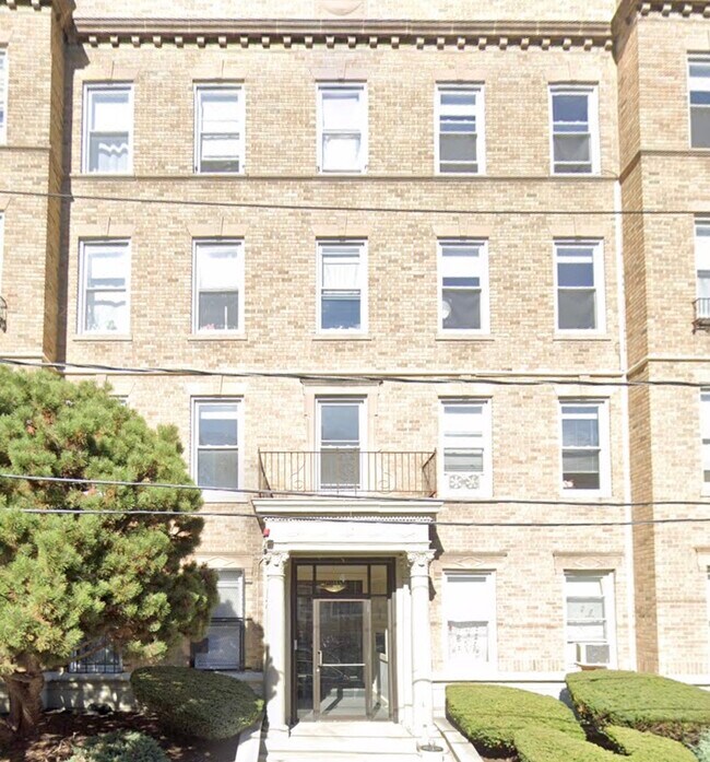 property at 5 Vinal St