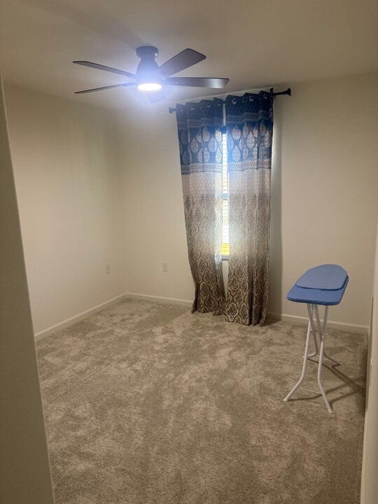 6317 Sun Haven St in Hughson, CA - Building Photo