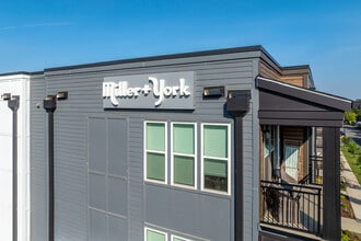 Miller and York in Charlotte, NC - Foto de edificio - Building Photo