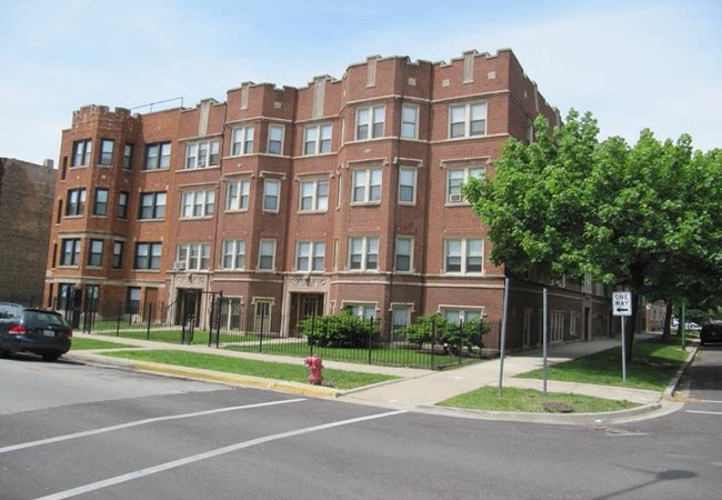 7800 S Laflin Street in Chicago, IL - Building Photo - Building Photo