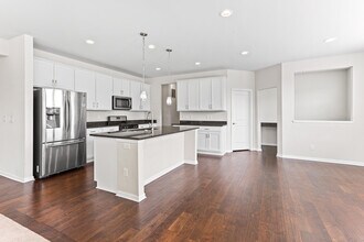 897 Harrison St in Canton, MI - Building Photo - Building Photo
