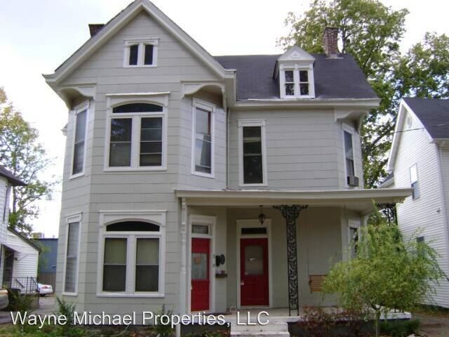 360 S Broadway Park in Lexington, KY - Building Photo