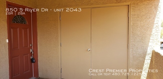 850 S River Dr-Unit -unit 2043 in Tempe, AZ - Building Photo - Building Photo