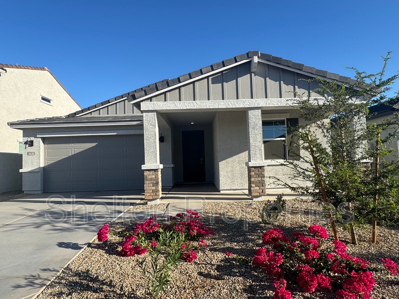 17978 W Camino De Oro in Peoria, AZ - Building Photo