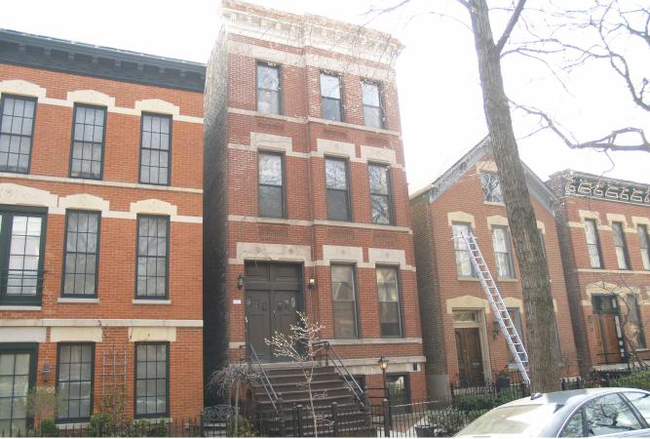 1951 N Fremont St in Chicago, IL - Building Photo - Building Photo