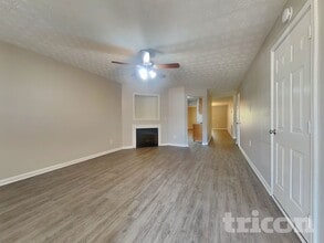 145 Centerra Springs Dr in Mcdonough, GA - Building Photo - Building Photo