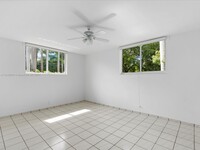 205 N Hibiscus Dr in Miami Beach, FL - Building Photo - Building Photo