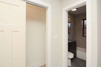 4549 N Damen Ave in Chicago, IL - Building Photo - Building Photo