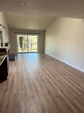 10034 Via La Cantera in San Diego, CA - Building Photo - Building Photo