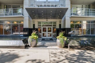 2929 1st Ave in Seattle, WA - Building Photo - Building Photo