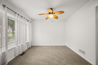 267 Fox Run in Exton, PA - Building Photo - Building Photo