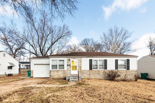 1115 Bakewell Dr in St. Louis, MO - Building Photo - Building Photo