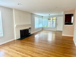 10665 Durland Ave NE in Seattle, WA - Building Photo - Building Photo