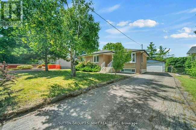 465 Seaton Dr in Oakville, ON - Building Photo - Building Photo