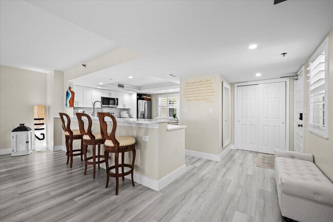 364 Golfview Rd in North Palm Beach, FL - Building Photo - Building Photo