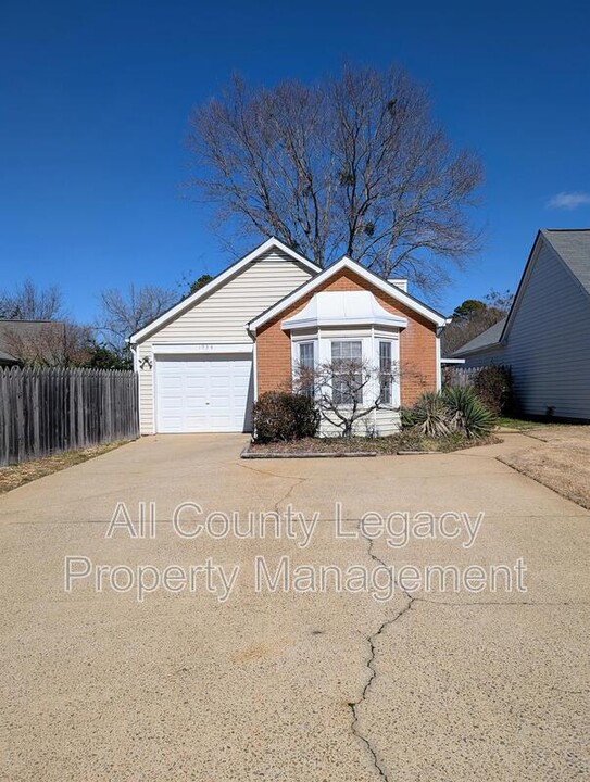 1934 Brittania Cir in Woodstock, GA - Building Photo