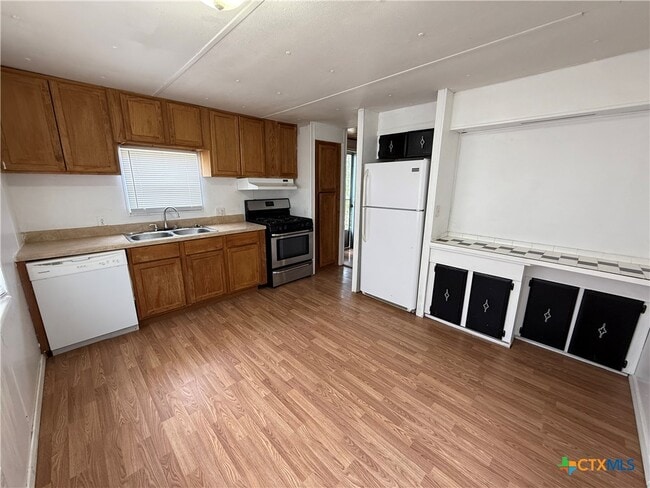 222 Six Pines Rd in San Marcos, TX - Building Photo - Building Photo