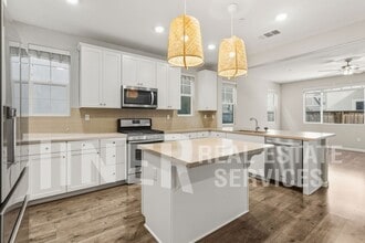 3255 Pitkin Way in Rancho Cordova, CA - Building Photo - Building Photo