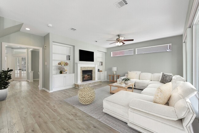 property at 31 Treescape Cir