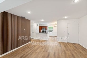 128 Lablanc Way NW in Atlanta, GA - Building Photo - Building Photo